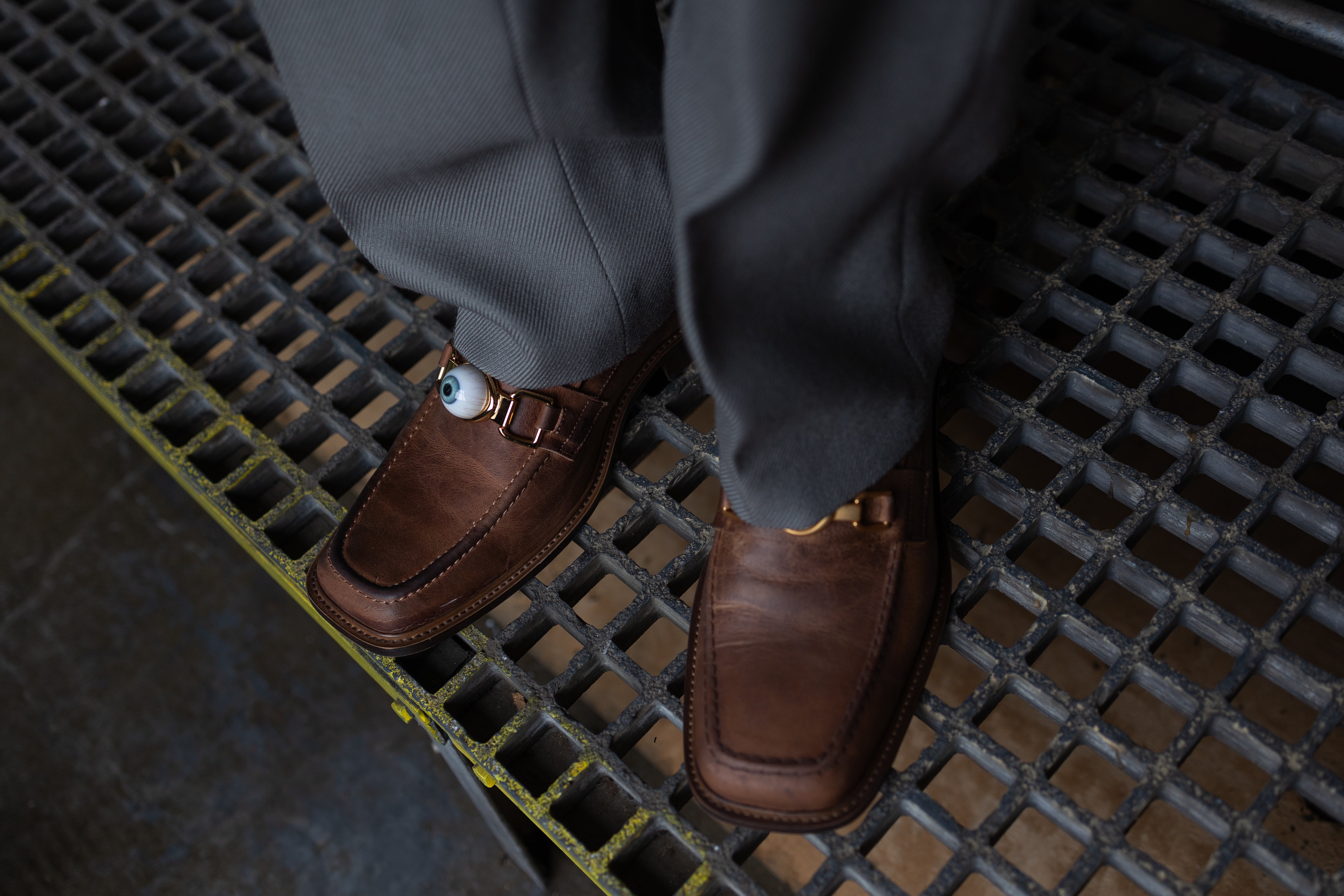 WHITE-OF-THE-EYE LOAFERS